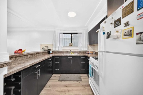 7731 47 Avenue Nw, Calgary, AB 