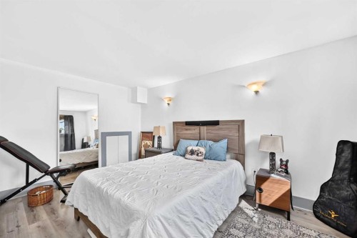 7731 47 Avenue Nw, Calgary, AB 
