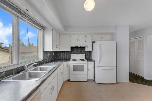 5219 Rundleview Road Ne, Calgary, AB 