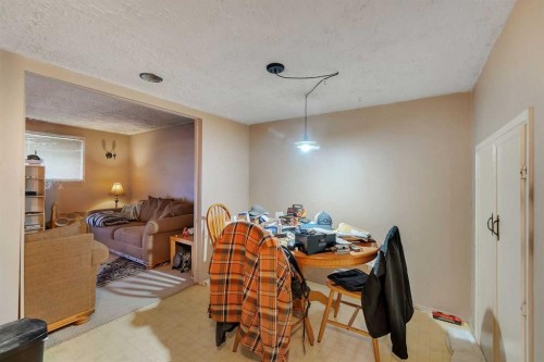 5219 Rundleview Road Ne, Calgary, AB 