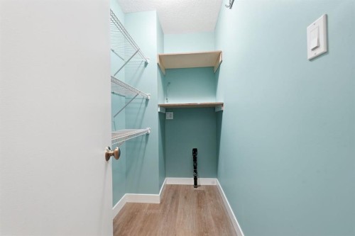 3324 36 Avenue Sw, Calgary, AB 