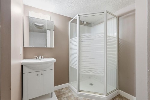 3324 36 Avenue Sw, Calgary, AB 