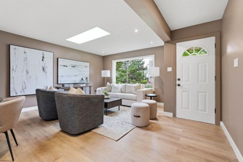 3324 36 Avenue Sw, Calgary, AB 