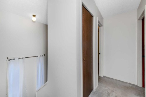 41 Edgeford Way Nw, Calgary, AB 