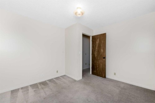 41 Edgeford Way Nw, Calgary, AB 