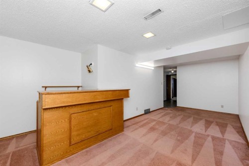 41 Edgeford Way Nw, Calgary, AB 