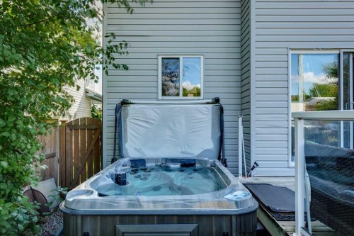 40 Country Hills Bay Nw, Calgary, AB 