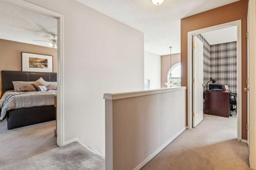 40 Country Hills Bay Nw, Calgary, AB 
