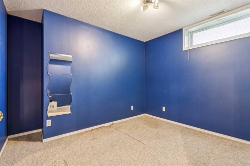 40 Country Hills Bay Nw, Calgary, AB 