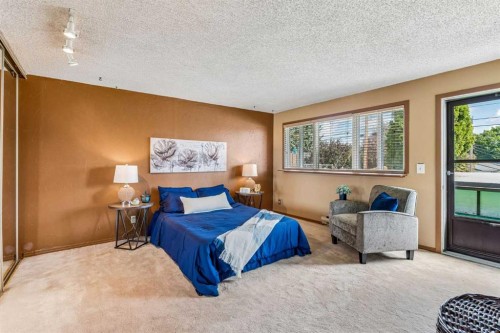 708 Lake Bonavista Drive Se, Calgary, AB 