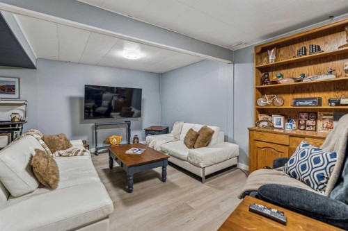 708 Lake Bonavista Drive Se, Calgary, AB 