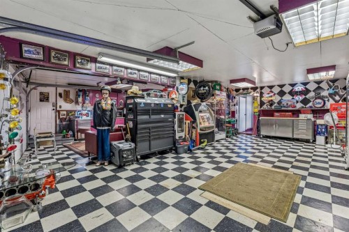 708 Lake Bonavista Drive Se, Calgary, AB 