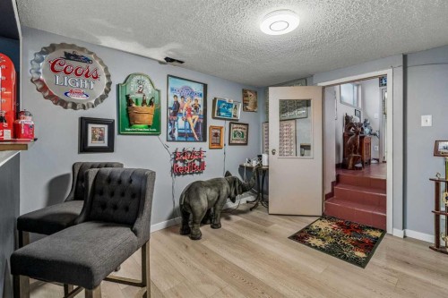 708 Lake Bonavista Drive Se, Calgary, AB 