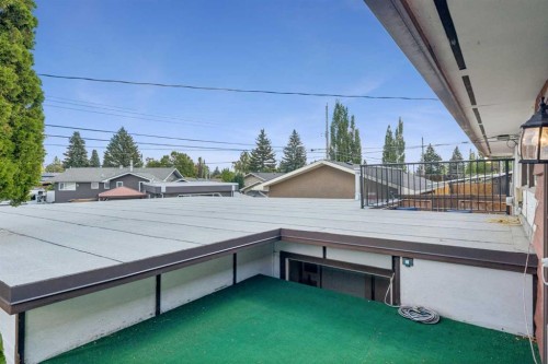 708 Lake Bonavista Drive Se, Calgary, AB 