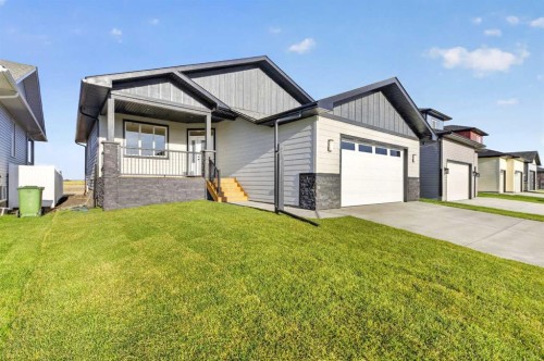 3434 Victory Way, Olds, AB 