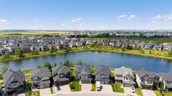 148 Kinniburgh Loop Chestermere, AB T1X 0V1