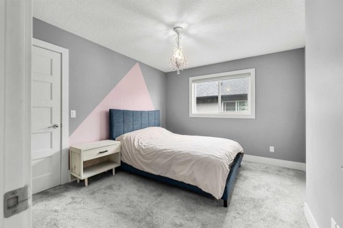 148 Kinniburgh Loop, Chestermere, AB 