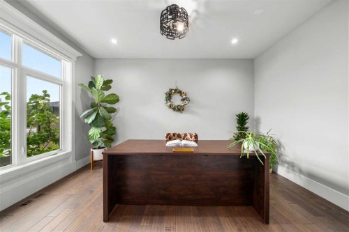 148 Kinniburgh Loop, Chestermere, AB 