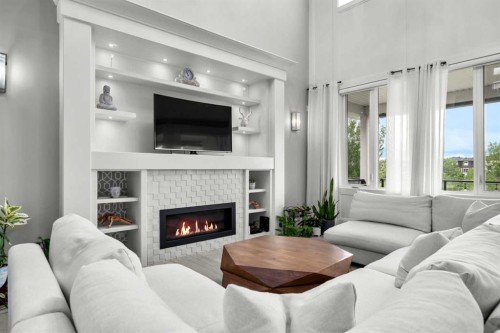 148 Kinniburgh Loop, Chestermere, AB 