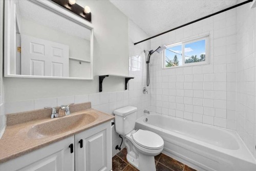 1424 11 Avenue Se, Calgary, AB 