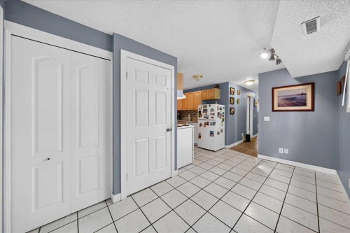 1424 11 Avenue Se, Calgary, AB 