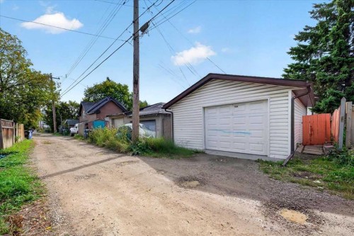 1424 11 Avenue Se, Calgary, AB 