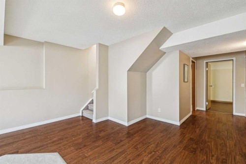 13 Evansbrooke Way Nw, Calgary, AB 