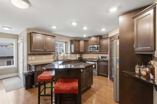 723 23 Avenue Nw, Calgary, AB 