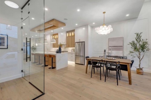 4921 21A Street Sw, Calgary, AB 