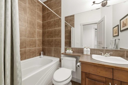 222 Chapala Point Se, Calgary, AB 