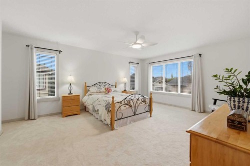 222 Chapala Point Se, Calgary, AB 