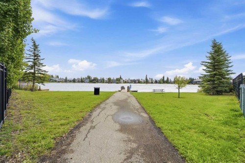 222 Chapala Point Se, Calgary, AB 