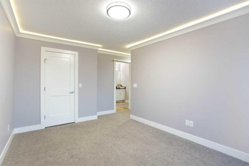 160 Kinniburgh Loop, Chestermere, AB 