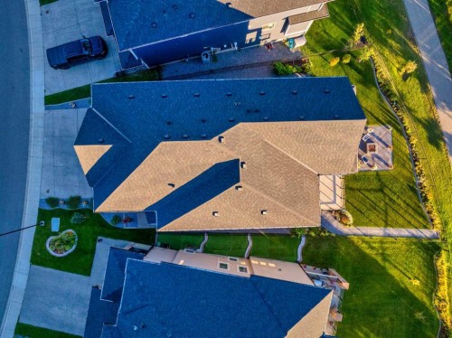 160 Kinniburgh Loop, Chestermere, AB 