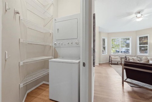 42 Prestwick Pond Terrace Se, Calgary, AB 