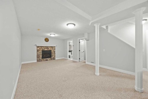 260 Riverside Mews Se, Calgary, AB 