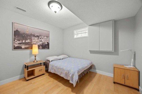 260 Riverside Mews Se, Calgary, AB 