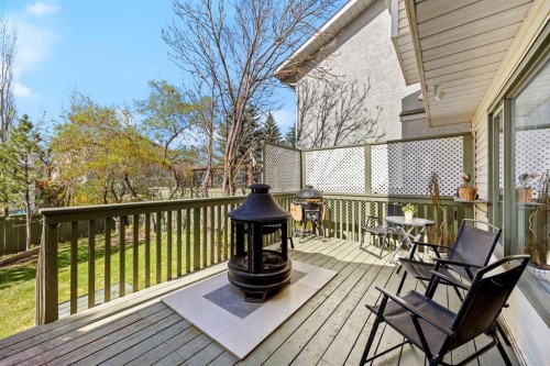 260 Riverside Mews Se, Calgary, AB 