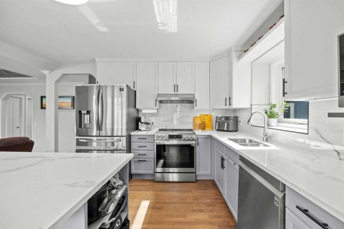 260 Riverside Mews Se, Calgary, AB 