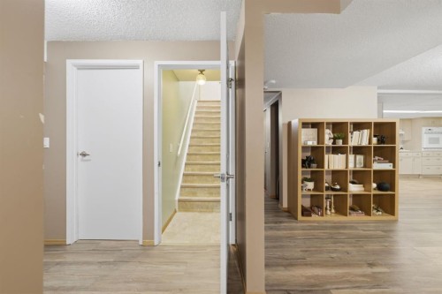 6016 Dalcastle Crescent Nw, Calgary, AB 
