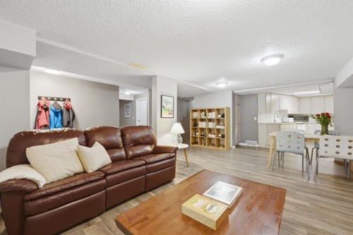 6016 Dalcastle Crescent Nw, Calgary, AB 