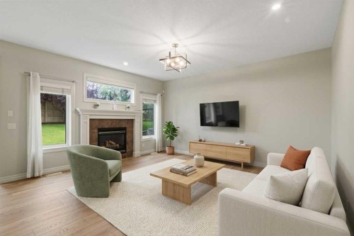 126 Chapman Close Se, Calgary, AB 