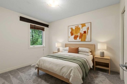126 Chapman Close Se, Calgary, AB 