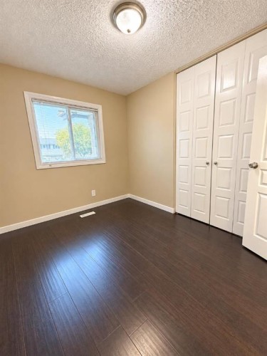 139 Maitland Road Ne, Calgary, AB 
