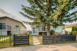 553 Macewan Drive NW Calgary, AB T3K 3R2