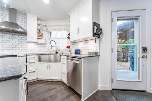 179 Riverstone Crescent Se, Calgary, AB 