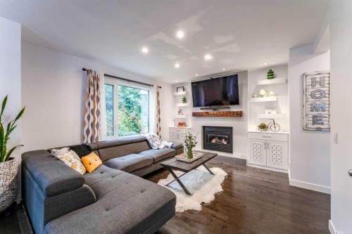 179 Riverstone Crescent Se, Calgary, AB 