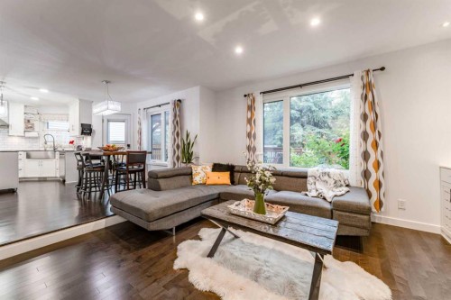 179 Riverstone Crescent Se, Calgary, AB 