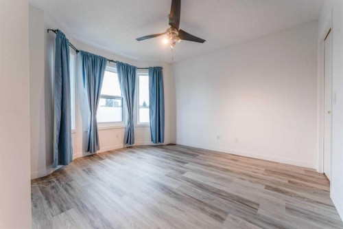 179 Riverstone Crescent Se, Calgary, AB 