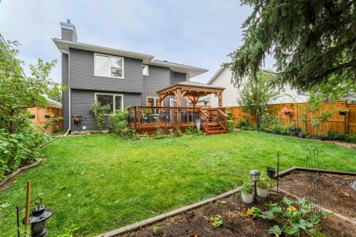 179 Riverstone Crescent Se, Calgary, AB 
